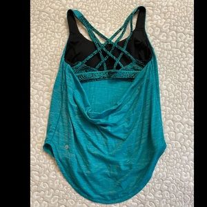 Lululemon tank